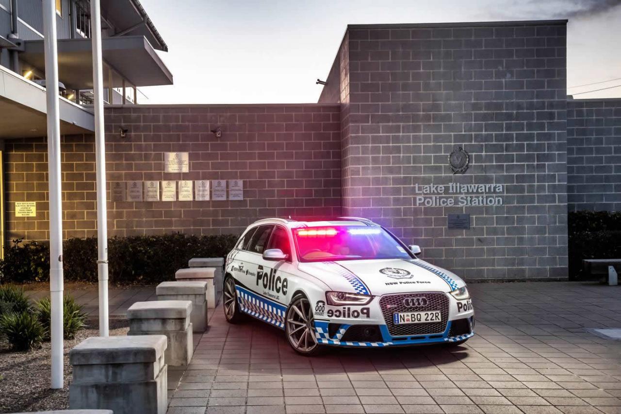 AUDI RS 4 AVANT AUSTRALIAN POLICE